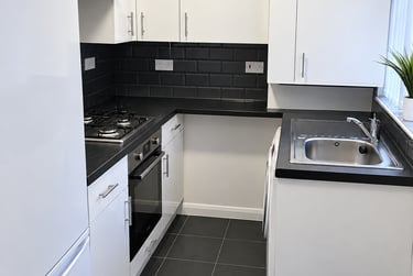 3 bed house, Renfrew Street, Low Hill, Liverpool, L78RB - Image 3