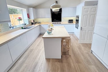 6 bed house, Ash Lawn Court, Newton, Chester, CH22AD - Image 4