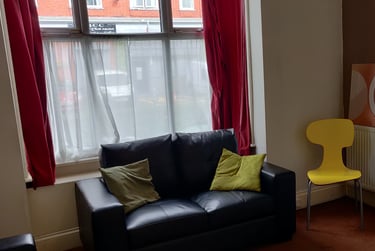 4 bed house, Ladybarn Lane, Fallowfield, Manchester, M146YH - Image 1