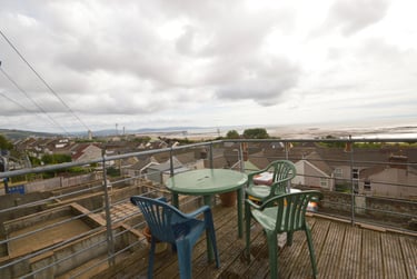 6 bed house, Trafalgar Place, Brynmill, Swansea, SA20BU - Image 1