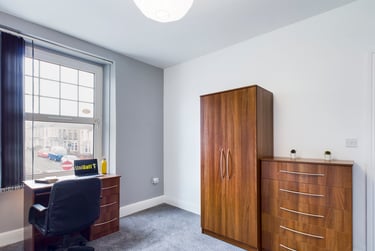 6 bed house, Trafalgar Place, Brynmill, Swansea, SA20BU - Image 9