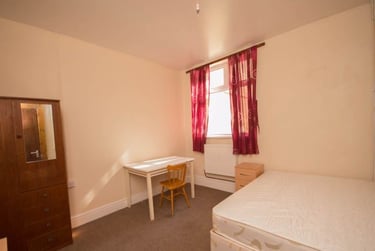 7 bed house, Gwydr Crescent, Uplands, Swansea, SA20AB - Image 7