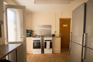 7 bed house, Gwydr Crescent, Uplands, Swansea, SA20AB - Image 4