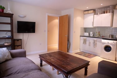 2 bed flat, Lower Parliament Street, Hockley, Nottingham, NG11EH - Image 2