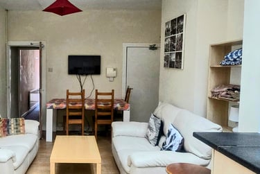 4 bed house, Mettham Street, Lenton, Nottingham, NG71SH - Image 2