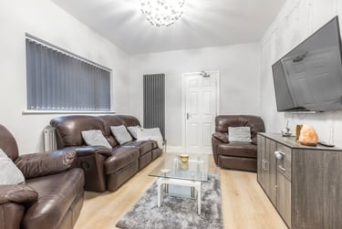 6 bed house, Heathcote Street, Newland, Hull, HU67LP - Image 2