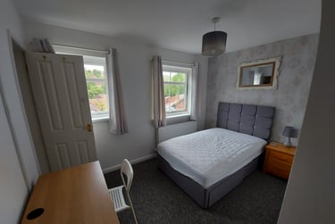 6 bed house, Moorland Way, Exwick, Exeter, EX42ER - Image 9