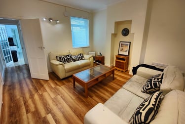 4 bed house, Warwards Lane, Selly Park, Birmingham, B297QR - Image 2