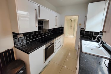 4 bed house, Warwards Lane, Selly Park, Birmingham, B297QR - Image 3