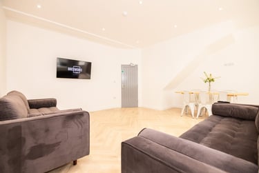 6 bed house, Brookdale Road, Wavertree, Liverpool, L153JE - Image 1