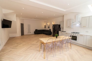 7 bed house, Bagot Street, Wavertree, Liverpool, L152HA - Image 1