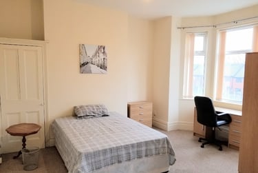 5 bed house, Todd Street, Charlestown, Salford, M72DP - Image 5