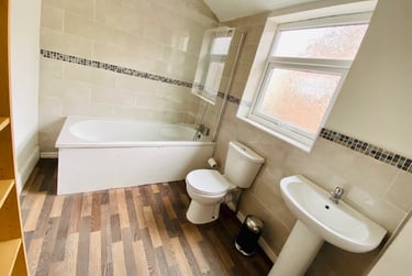 3 bed house, Mildred street, Near university, Salford, M72HG - Image 9