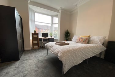 6 bed house, Great cheetham st west, Near university, Salford, M72JB - Image 4