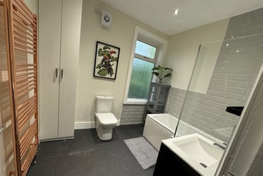 4 bed house, Mildred street, Near university, Salford, M72HG - Image 6