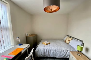 6 bed house, Great cheetham st west, Near university, Salford, M72JB - Image 7