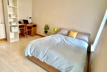 3 bed house, Cromwell rd, Near university, Salford, M66DE - Image 6