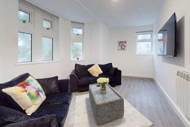 3 bed house, Greenbank road, Greenbank, Plymouth, PL48NH - Image 1