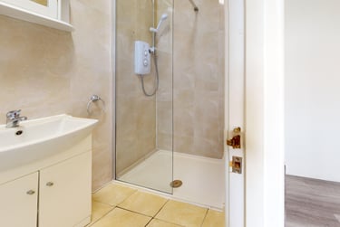4 bed flat, Greenbank road, Greenbank, Plymouth, PL48NH - Image 12