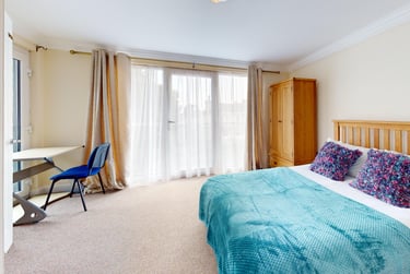 3 bed house, Emily Garden, Cattedown, Plymouth, PL47QS - Image 10