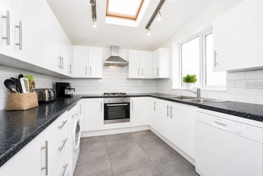 7 bed house, Mabfield, Fallowfield, Manchester, M146LP - Image 3