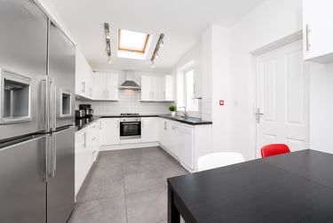 7 bed house, Mabfield, Fallowfield, Manchester, M146LP - Image 4