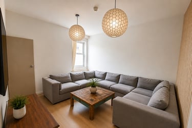 7 bed house, Mabfield, Fallowfield, Manchester, M146LP - Image 2