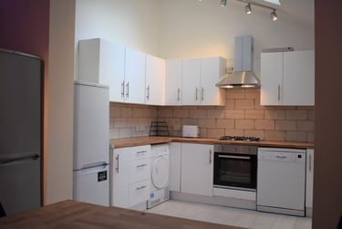 8 bed house, Albion road, Fallowfield, Manchester, M146LU - Image 3