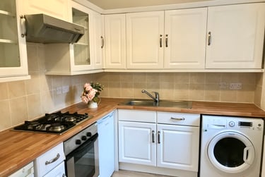 8 bed house, Upper brook street, Victoria park, Manchester, M130HL - Image 2