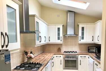 5 bed house, Hathersage road, Victoria park, Manchester, M130EJ - Image 1