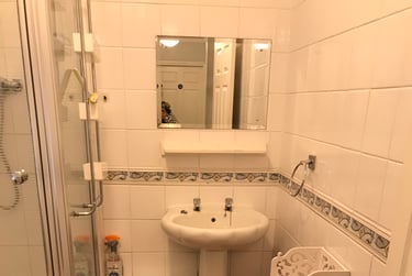 7 bed house, The Avenue, Bevendean, Brighton, BN24FA - Image 8