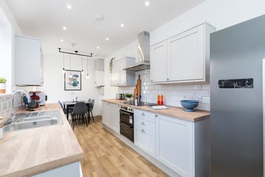 6 bed house, West Parade, West End, Lincoln, LN11LF - Image 3