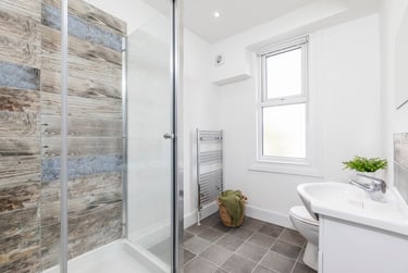 6 bed house, West Parade, West End, Lincoln, LN11LF - Image 6