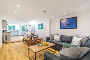 6 bed house, Heeley Road, Selly Park, Birmingham, B296EL - Image 1