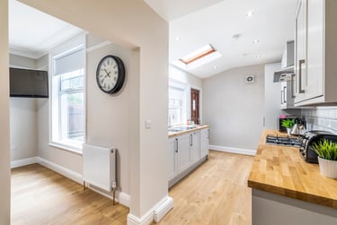 5 bed house, Grove Gardens, Headingley, Leeds, LS64EG - Image 2