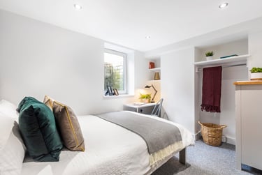 5 bed house, Welton Grove, Hyde Park, Leeds, LS61ES - Image 12