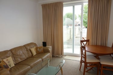 5 bed house, Redbreast Road North, Winton, Bournemouth, BH93JF - Image 3
