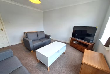 2 bed flat, Barbican Road, Fishergate, York, YO105AA - Image 1