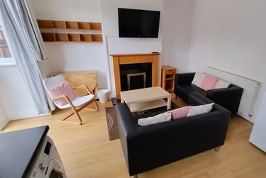4 bed house, Melrosegate, York, YO103SW - Image 1