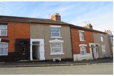 3 bed house, Stanley Street, Near university, Northampton, NN13QT - Image 1