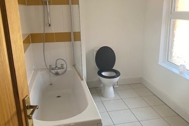 3 bed house, Clare Street, City Centre, Northampton, NN13JE - Image 4