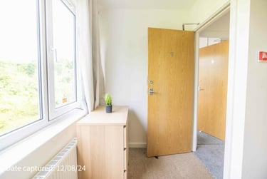 9 bed house, Eastfield Crescent, Hull Road, York, YO105JB - Image 9