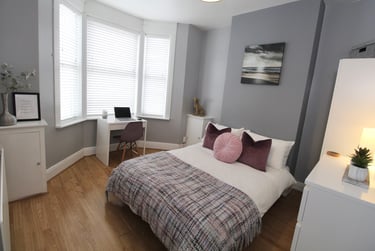 4 bed house, Southampton Road, Far cotton, Northampton, NN48DZ - Image 4