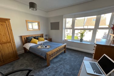 6 bed house, Adams Avenue, Abington, Northampton, NN14LQ - Image 3