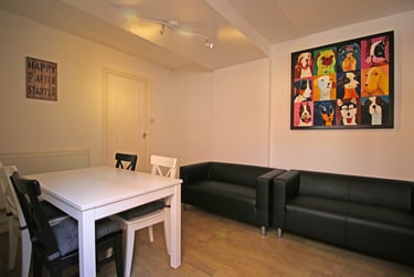 6 bed house, Highcliff Avenue, Inner Avenue, Southampton, SO140TN - Image 2