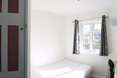4 bed house, Galsworthy Avenue, Limehouse, London, E147RA - Image 6