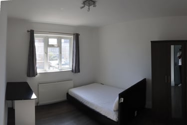 4 bed house, Galsworthy Avenue, Limehouse, London, E147RA - Image 7