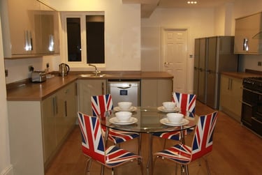 8 bed house, Raddlebarn Road, Selly Oak, Birmingham, B296HH - Image 2
