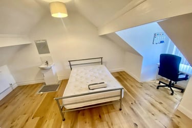 6 bed house, St. Helens Road, Brynmill, Swansea, SA13UW - Image 2