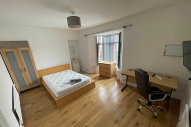 6 bed house, St. Helens Road, Brynmill, Swansea, SA13UW - Image 4